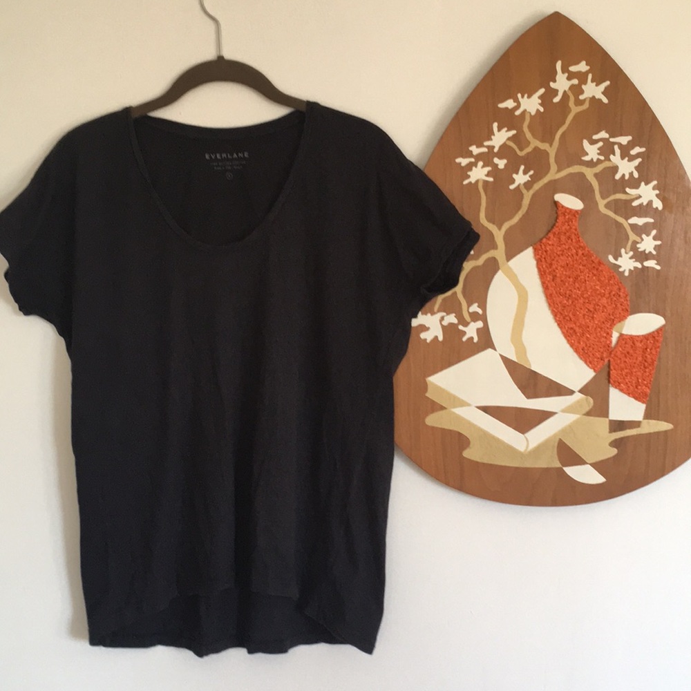 Everlane U-neck T-shirt